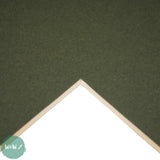 Mountboard - DALER ROWNEY Cream Core A1 – SINGLE SHEET -	RUSSIAN GREEN